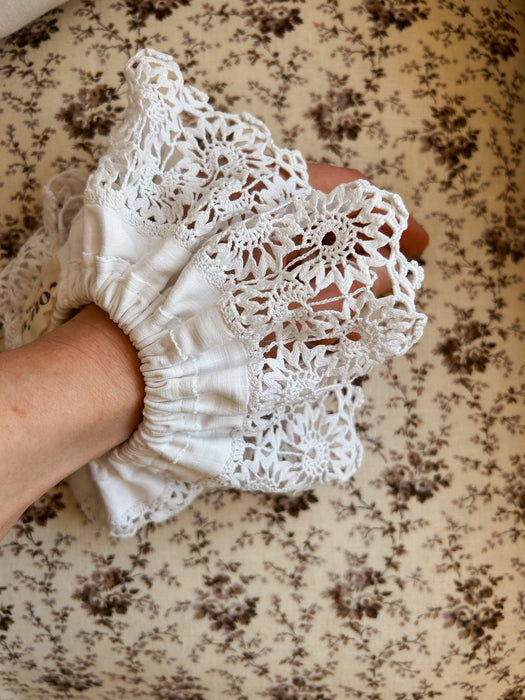 Cott’n London Lace Scrunchies