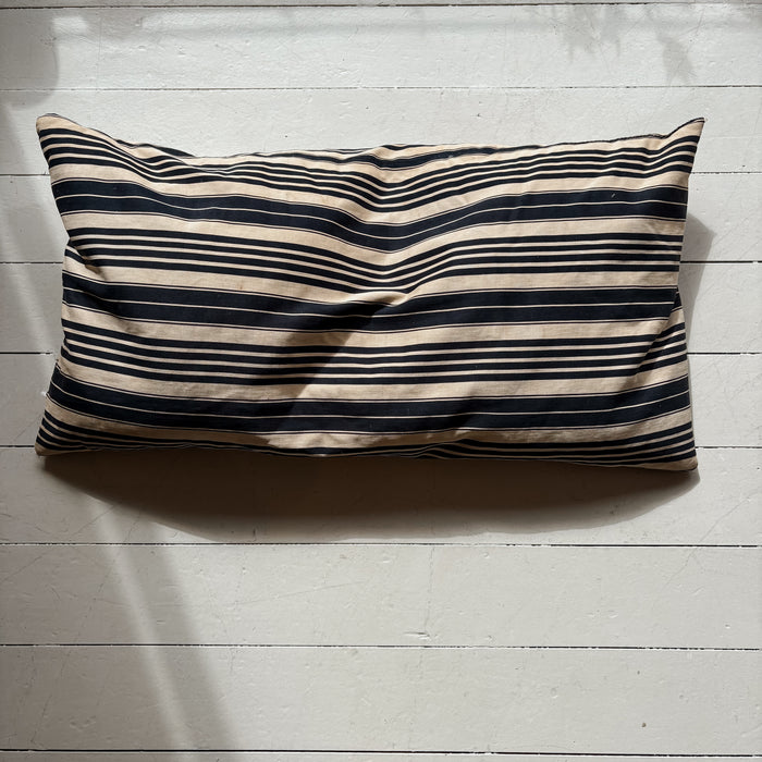 Sloppy Swedish Cushion 07