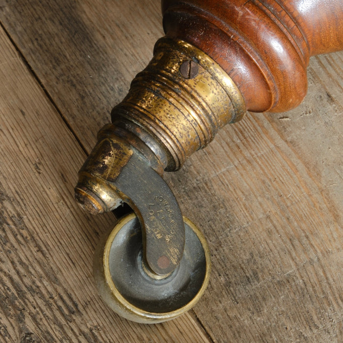 Howard & Sons Grantley sofa