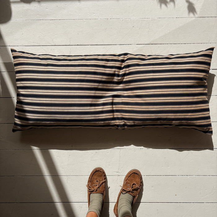 Sloppy Swedish Cushion 06