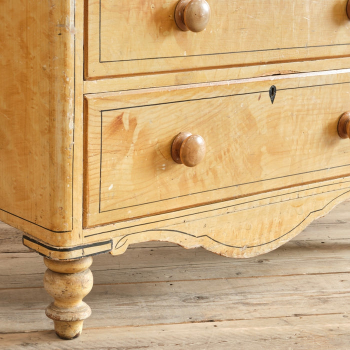 19TH CENTURY PINE CHEST OF DRAWERS IN ORIGINAL PAINT