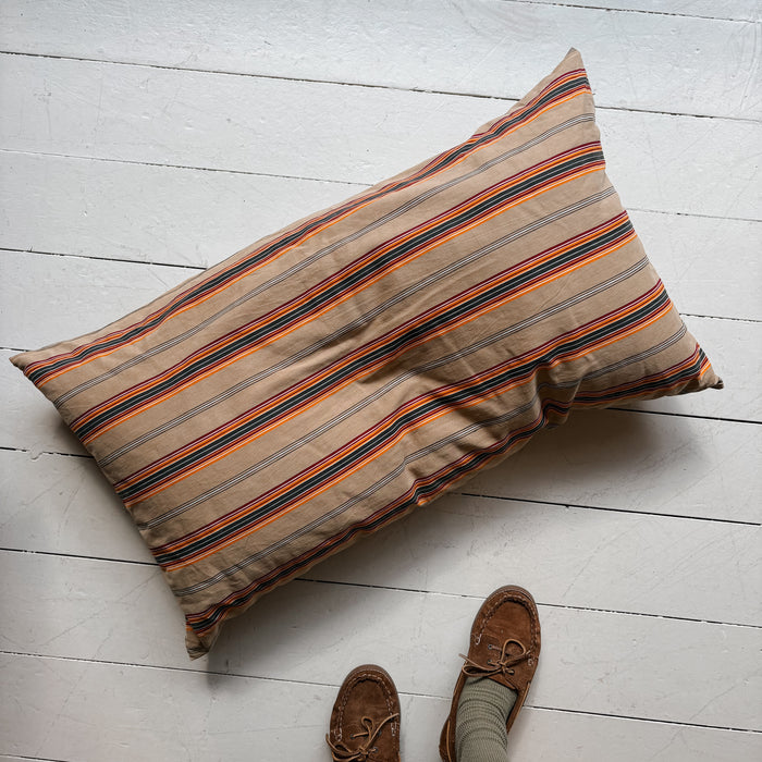 Sloppy Swedish Cushion 14