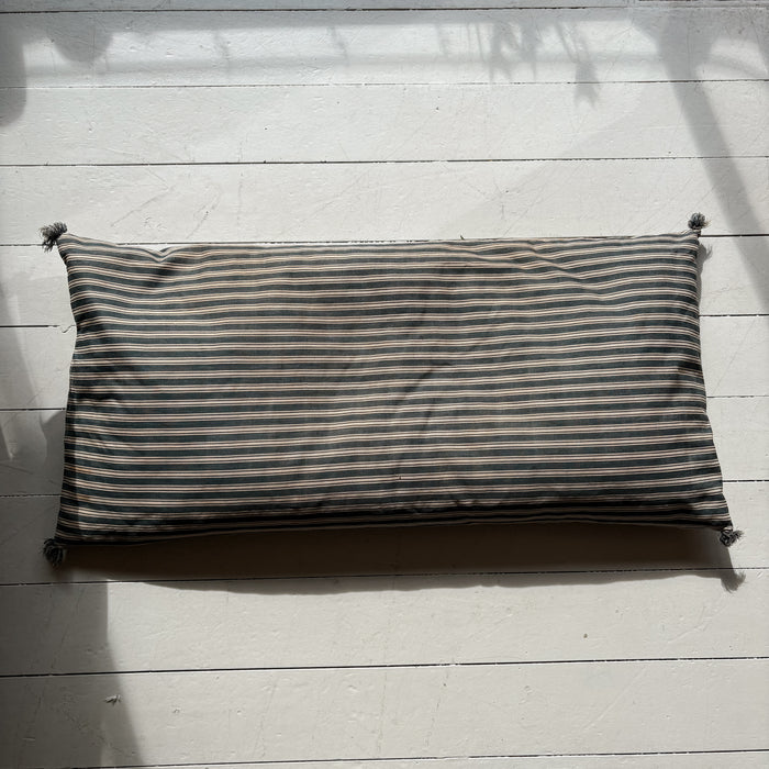 Sloppy Swedish Cushion 15 (very large)