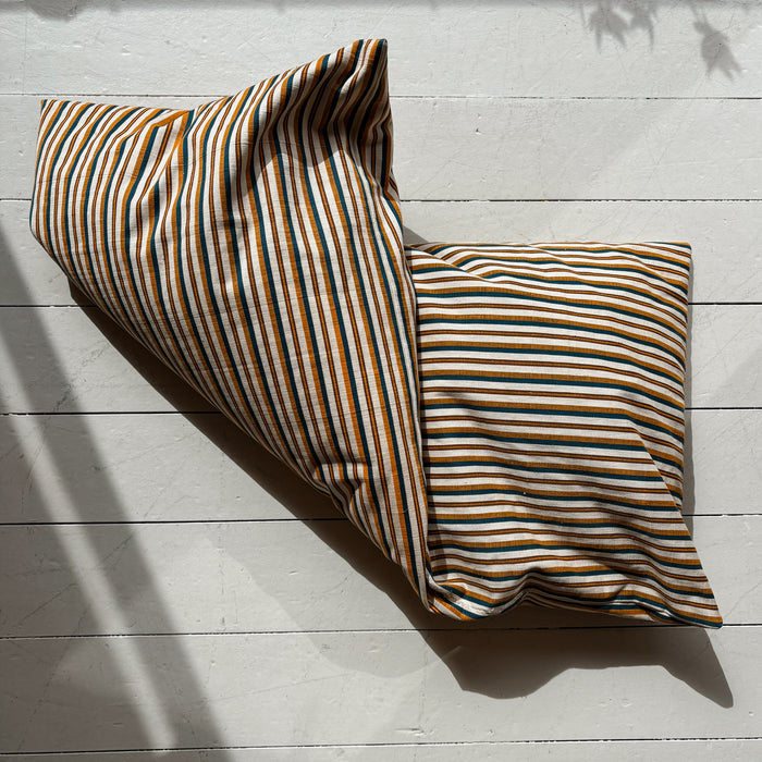 Sloppy Swedish Cushion 03