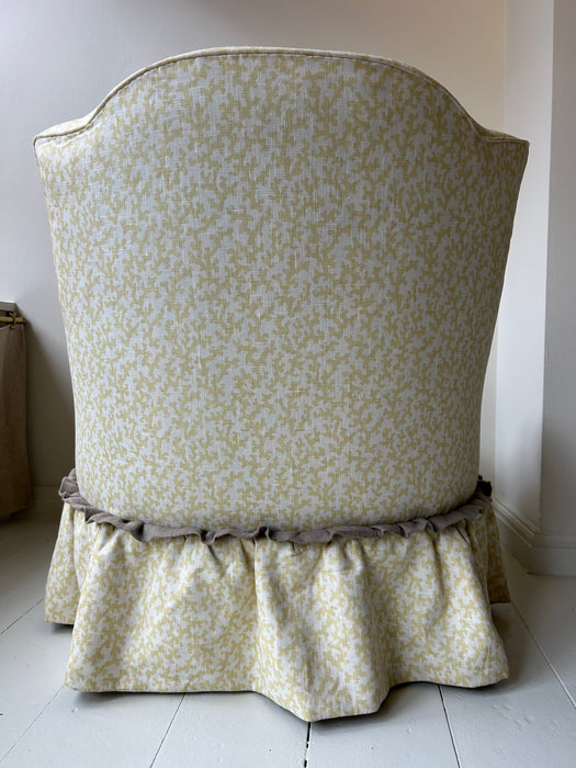 Bow fronted slipper chair in Veere Grenney ‘Folly’