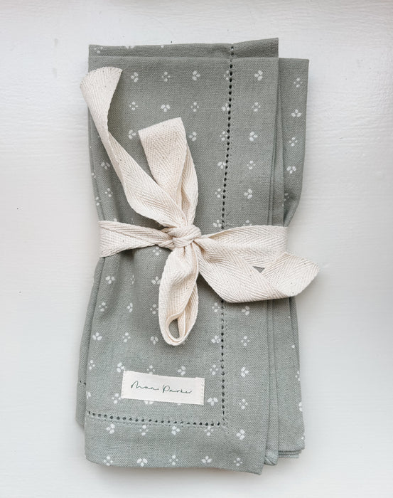 ‘Minni’ Napkins - White with Red