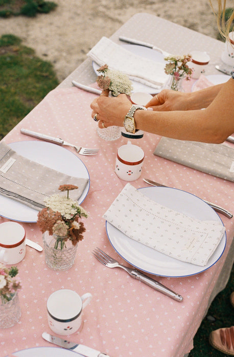 ‘Minni’ Napkins - White with Red