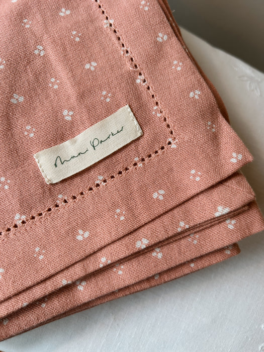 ‘Minni’ Cotton Tablecloth - Faded Red