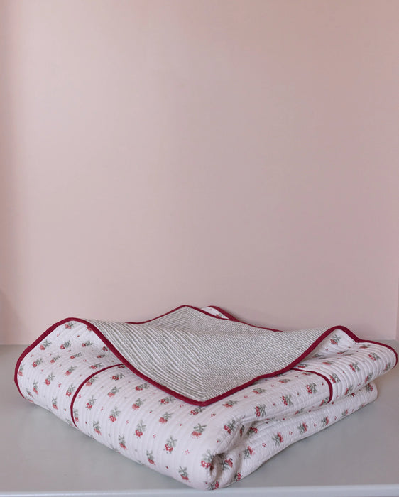 ‘BLUME’ KING QUILT