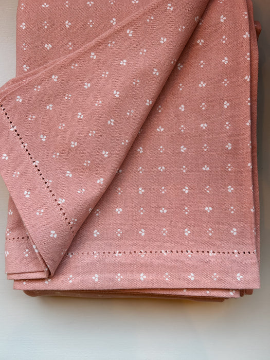 ‘Minni’ Cotton Tablecloth - Faded Red