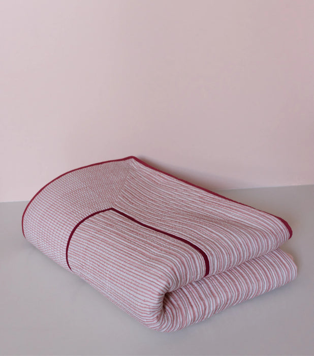 ‘BLUME’ KING QUILT