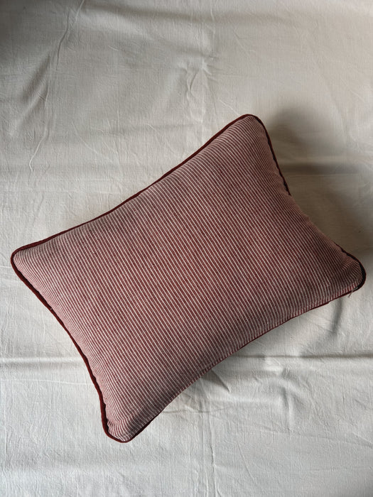 ‘Minni’ Cushion