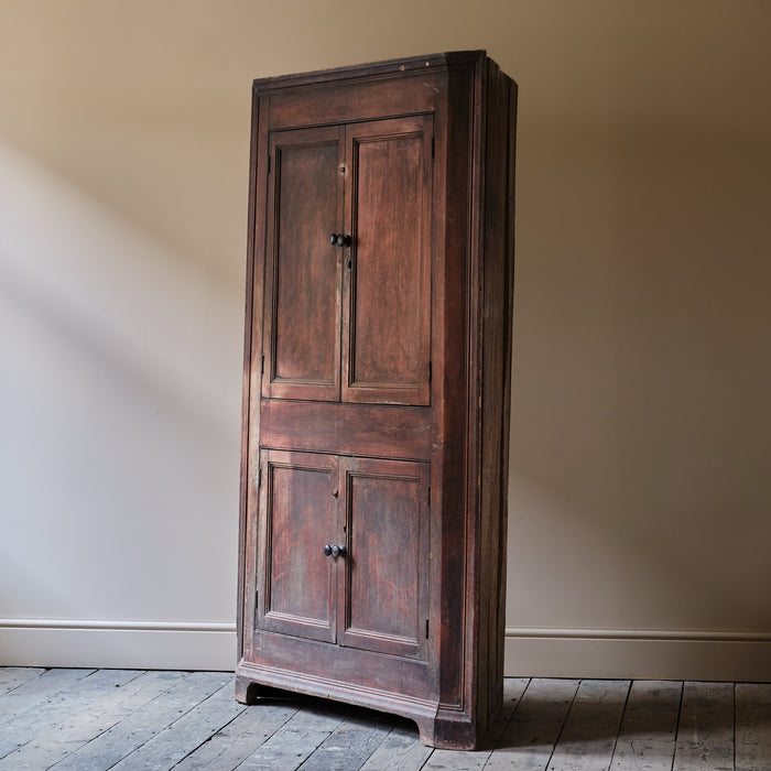 ANTIQUE GEORGIAN CORNER CUPBOARD