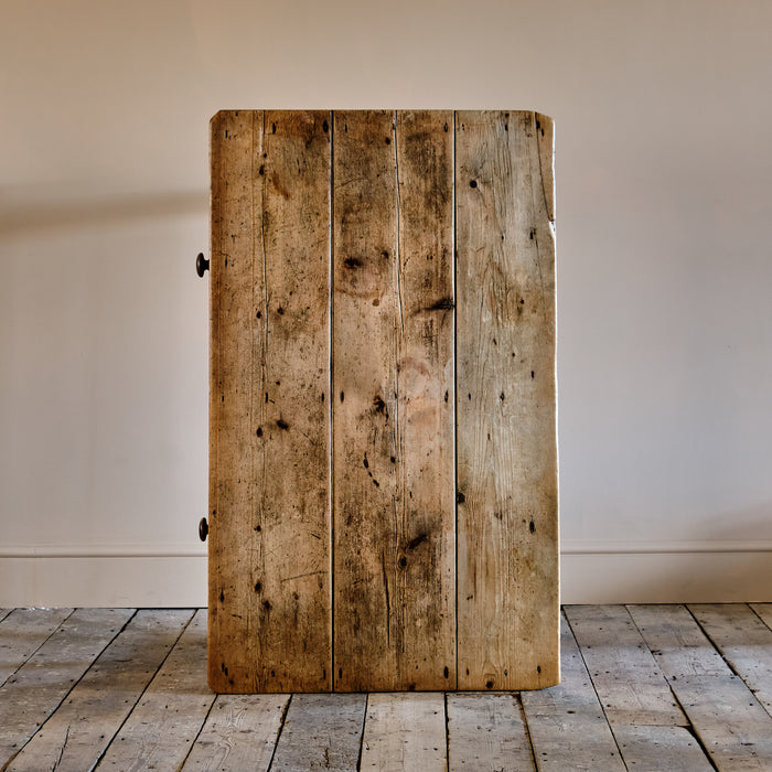 19TH CENTURY PINE DAIRY TABLE