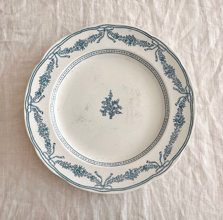 Original Wedgwood Ribbon Serving Plate